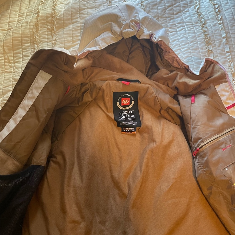 686 snowboard jacket - Picture 3 of 7
